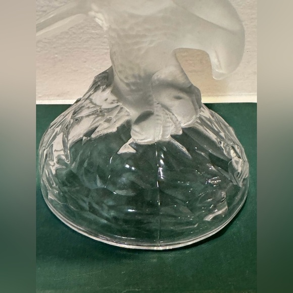 Vintage/Antique Crystal Frosted Eagle w/ Unknown Maker Marking - Picture 5 of 10